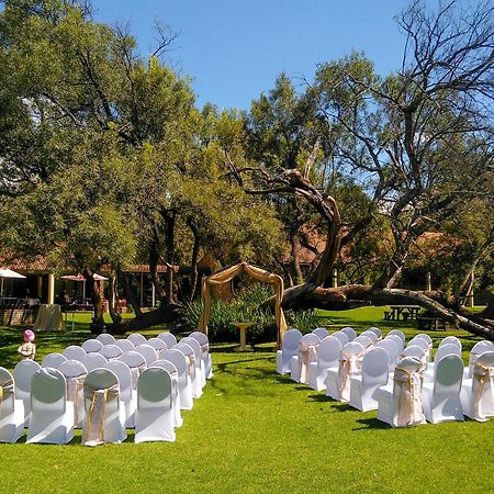 The Venue Country Hotel & Spa Pelindaba Bagian luar foto
