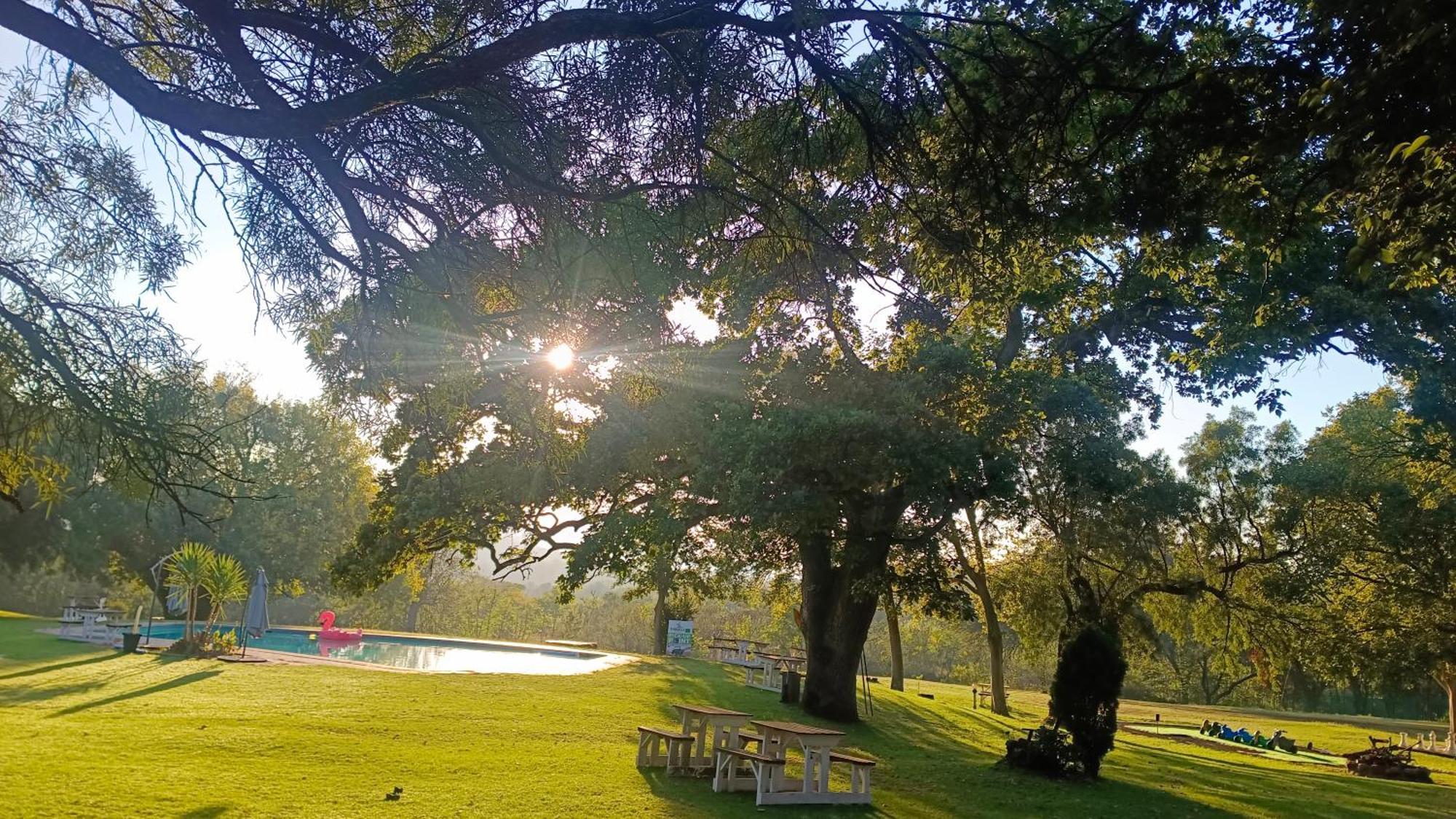 The Venue Country Hotel & Spa Pelindaba Bagian luar foto
